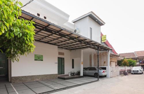 Bekasi Hotel | Urbanview Don Juan Pondok Gede by RedDoorz