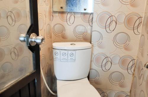 Langsa Hotel | RedDoorz Syariah near Terminal Terpadu Langsa