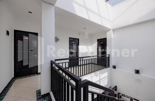 Jakarta Hotel | Jo Inn RedPartner