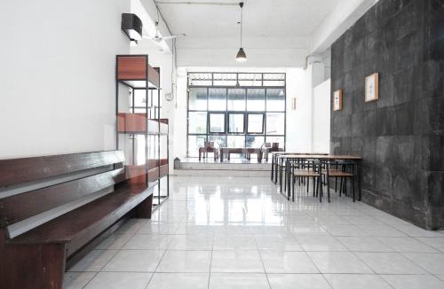 Sewon Hotel | Katup Guest House Syariah Mitra RedDoorz