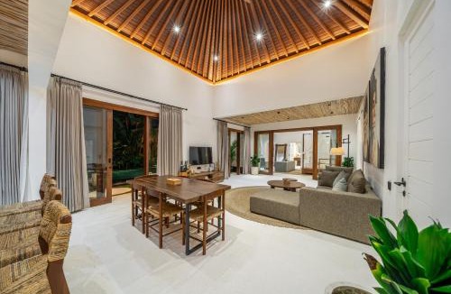 Melayang Villa | Harmony by DH - Private Pool Villa with Rooftop Terrace&Rice Field Views