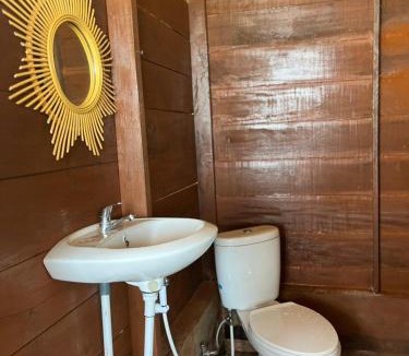 Simeulue Cabin | Dico Surf Point- Surf Lodge in Simeulue