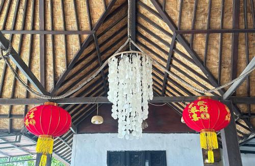 Sampalan Hotel | Little White Pavilion小白楼