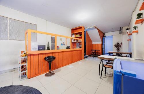 Cibaduyut Hotel | Hotel C18 at Cibaduyut Mitra RedDoorz