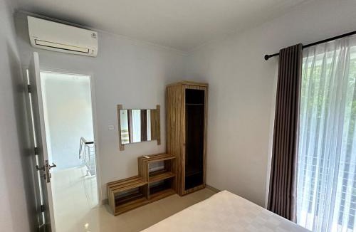 Bogor Selatan House | Timber Sanctuary at Rancamaya