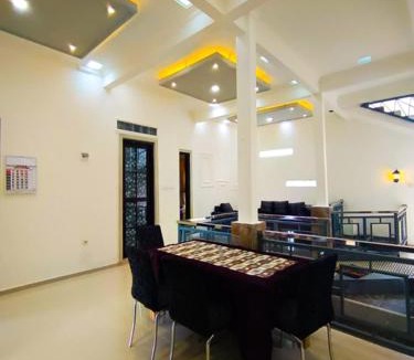 Batu Villa | Villa Novon Family Syariah