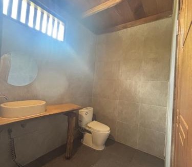 Katiet House | Onaza Homestay Bintang