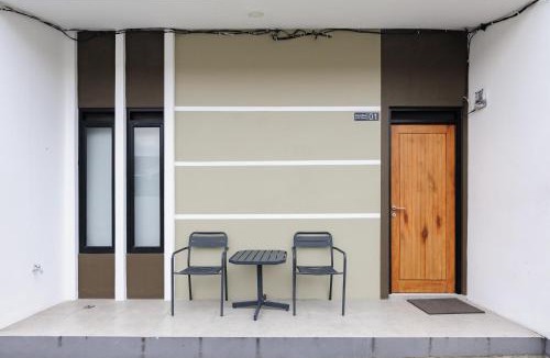 Jambi Hotel | Urbanview Hotel at Pesona Guest House Jambi