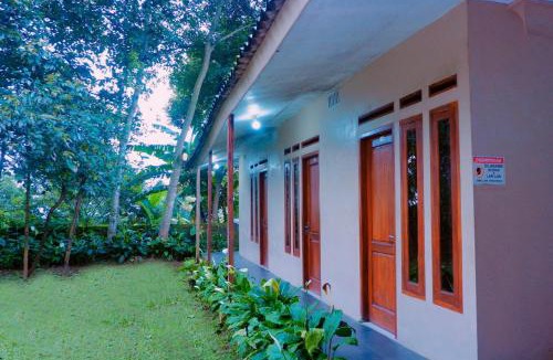 Ciloto House | Kavio Resort near Taman Safari RedPartner