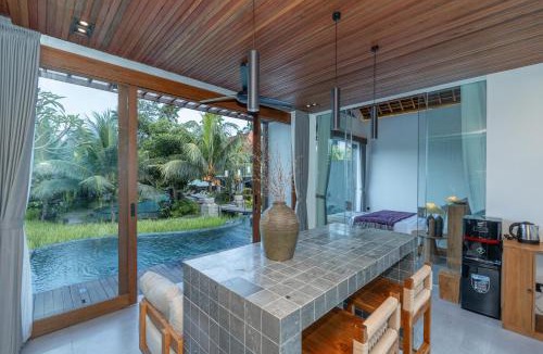 Peliatan Hotel | Queen at Gunung Sari