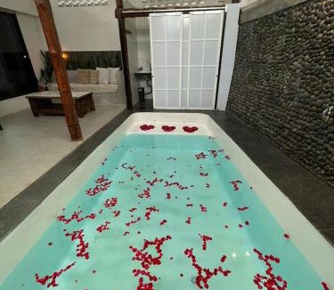 Sidomulyo Villa | 1BR Private Pool Villa in Batu, Malang - Omah Susi