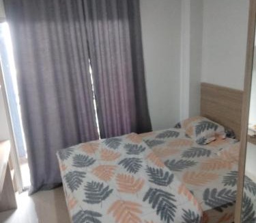 Pinang Apartment | Apartemen rose room by springwood