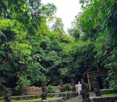 Tembuku House | Green Pacing Lodge