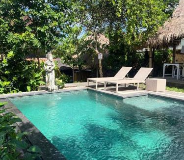 Kenderan House | Dukuh Village Villas & Art