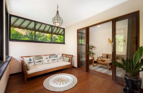 Dyanapura Villa | Red Lotus Seminyak Villa
