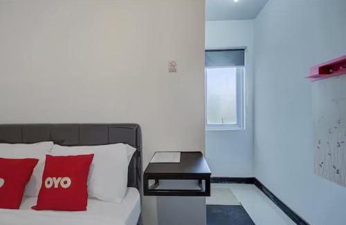 Tanjungsari Hotel | Capital O 3198 Sukomanunggal Inn