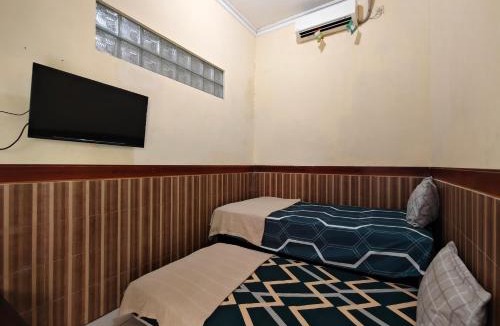 Darmo House | Chill-Inn near Surabaya Zoo Syariah