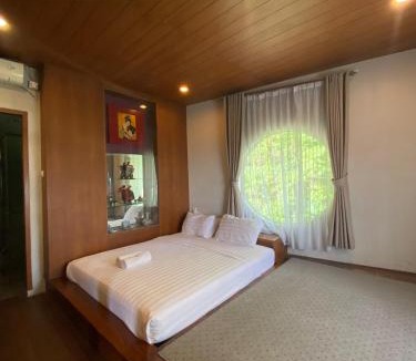 Parongpong Resort | Rumah Stroberi Organic Farm & Family Lodge