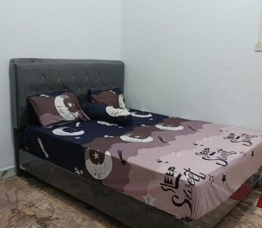 Singaraja Hostel | Touchsmart