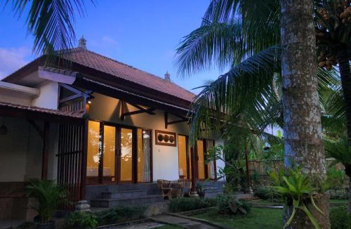 Pekutatan House | Pondok Kakiang