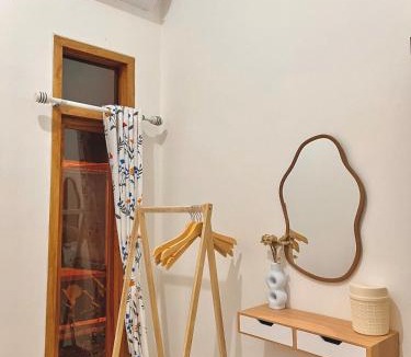Katukaras House | Rumah Daisy Homestay Pangandaran