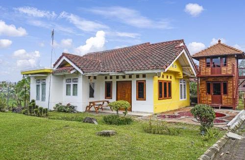 Cipanas Hotel | SPOT ON 91107 Villa Galaxy Resort
