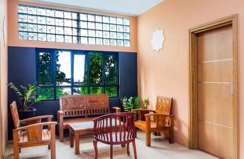 Tangerang Hotel | Hotel O near Universitas Pelita Harapan formerly Pelangi Guest House