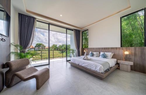 Padonan Villa | Chiama Sun - Rice Field Views Pool Retreat with Outdoor Lounge
