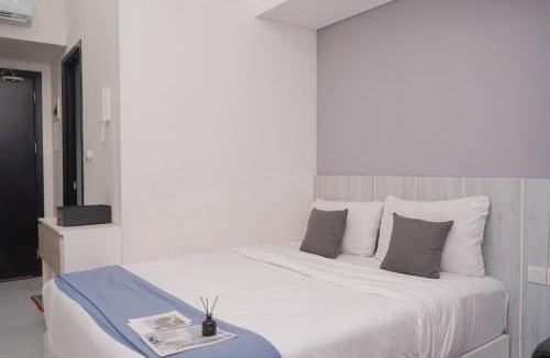 Bumi Serpong Damai Apartment | Elegant Studio at Casa De Parco Apartment By Travelio
