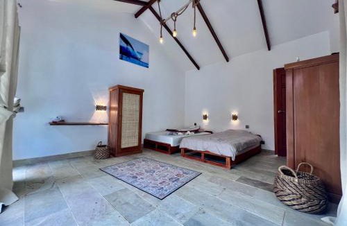 Katiet House | Lances right Surfhouse