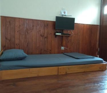 Lembang Villa | Villa Viva Mezzanine - Family