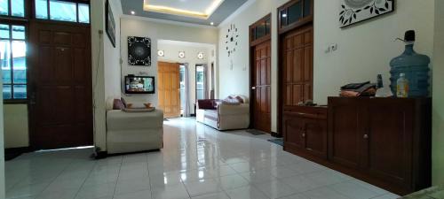 Yogyakarta House | Abadi Homestay Yogyakarta