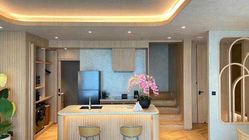 Jaksa Street Hotel | Morrissey Hotel