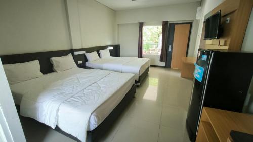 Jepara Hotel | New Bandengan Beach Hotel