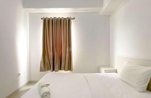 Legok Apartment | Best Price and Comfortable 2BR Park View Condominium Apartment By Travelio