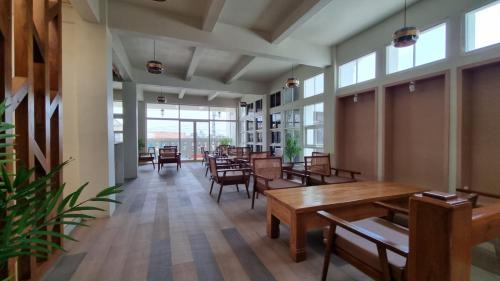 Cilacap Hotel | Sukun Boutique Hotel Cilacap Managed by GHM