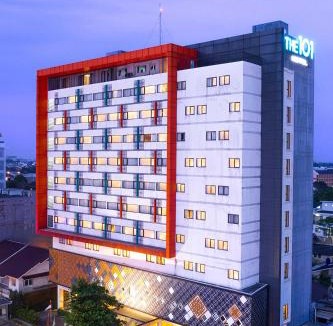 Palembang Hotel | THE 1O1 Palembang Rajawali