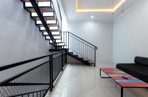 Pondok Ranji Hotel | D Twinz House Syariah Redpartner