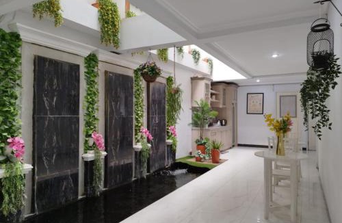 Menteng Hotel | Nest Residence