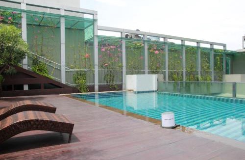 Old Jakarta Hotel | Sparks Life Jakarta, ARTOTEL Curated