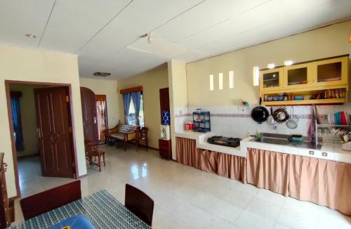 Cipanas Villa | Villa Bukit Cipendawa, Cipanas Puncak