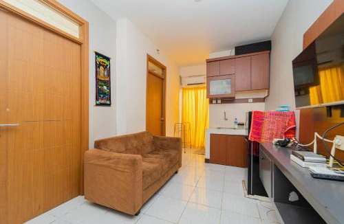 Depok Apartment | RedLiving Apartemen Cinere Resort - Gold Room