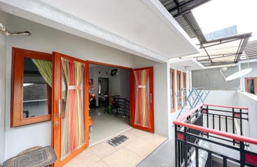 Catur Tunggal House | Homestay Syariah Ambarukmo Plaza by Simply Homy
