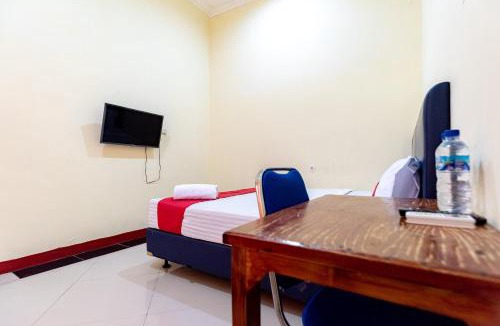 Jakarta Utara Hotel | RedDoorz near Kelapa Gading