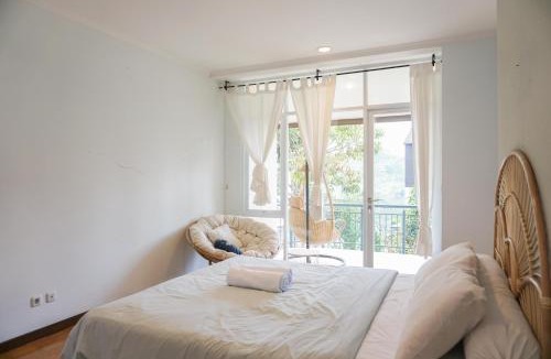 Ciumbuleuit Apartment | Over Easy Apartment