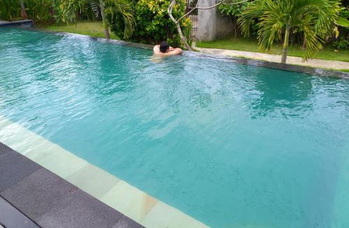 Mushroom Bay Resort | Samanta Huts
