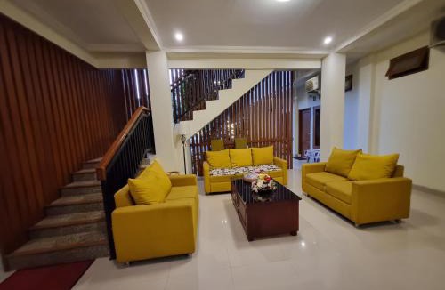 Depok Hotel | Omah Nayan Guesthouse