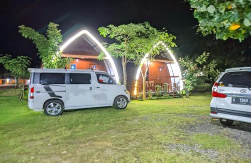 Semanu House | Penginapan Griya Watukelir