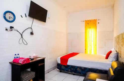 Colomadu House | RedDoorz Syariah @ Colomadu 2
