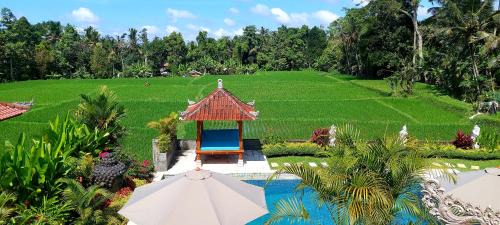 Melayang Bed & Breakfast | TAMAN EDEN COTTAGE